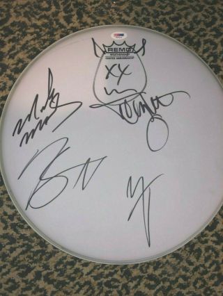 Motley Crue Autographed Signed Autographed Drumhead Psa/dna Tommy Lee Drums