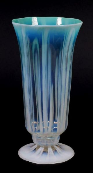 Rare Tiffany Studios Vase,  Opalescent Milk Favrile Glass 2