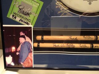 PHIL COLLINS SIGNED DRUMSTICKS / SIGNED DRUMHEAD (case not incl. ) 3
