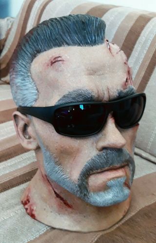 Terminator bust T800 dark fate battle by sculptor 2