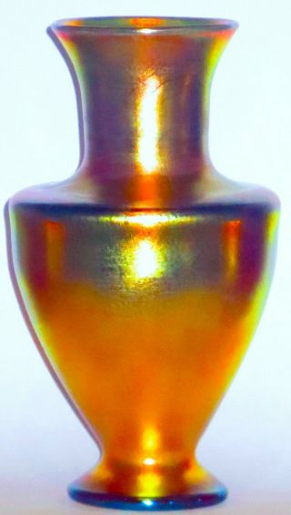 Classical L.  C.  Tiffany Gold Favrile Art Glass Iridescent Vase W/great Color