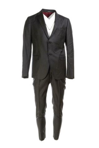 Star Mateo William Levy Screen Worn Gucci Suit & Christian Louboutin Shoes E 310 2