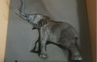 Daum France Black Elephant 02568 Crystal L.  E/1000 13.  5” X 15” 25lbs $7050