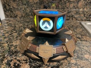 2018 Blizzard Employee Holiday Gift Floating Spinning Statue (w/o Box)