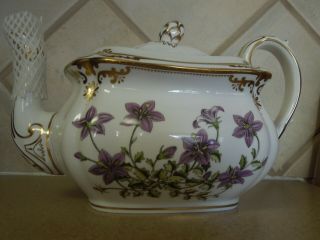 Spode ENGLAND STAFFORD FLOWERS (BONE) Tea Pot Y8519 - V Gold trim 3