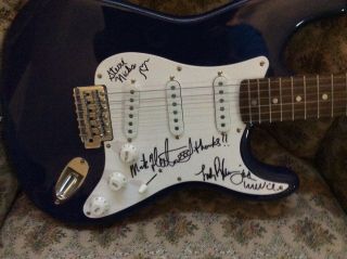 FLEETWOOD MAC x4 GROUP SIGNED FENDER SQUIER STRAT GUITAR BLUE AND WHITE 4