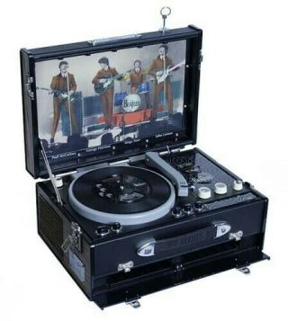 The Beatles Retro Pick - up CD Player Limited Edition only 1,  000 Made 1998.  MIB 10