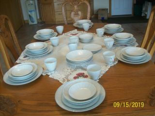 Heinrich H&c Vintage Porcelain China Aria Pattern 58 Piece Grouping In Germany