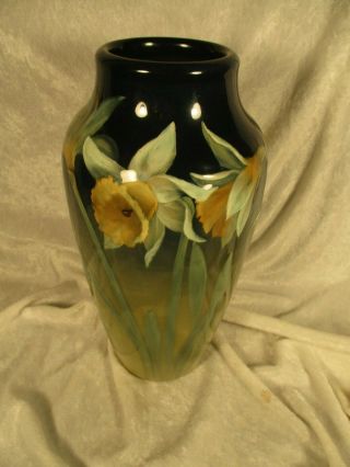 Vintage 1900 ' s Rookwood Daffodils Vase Numbered and Artist Signed 4