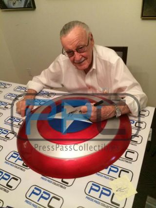Stan Lee Signed Captain America Full Size Shield W/ Stan Lee Hologram & PSA/DNA 3