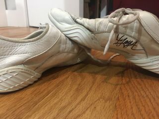 Taylor Louderman Signed Shoes - Bring It On The Musical 3