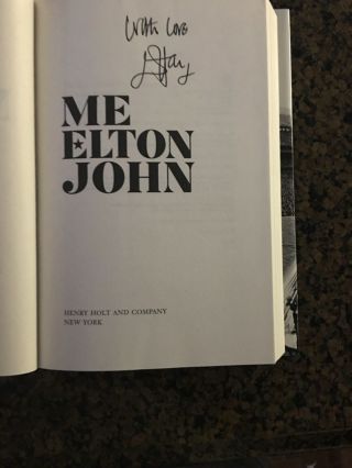 Elton John SIGNED ME Autobiography Hardcover 1st Edition Book Soup Photo Proof 2