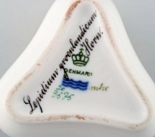 Royal Copenhagen Flora Danica triangular cream cup.  Dessin 20/3575 7