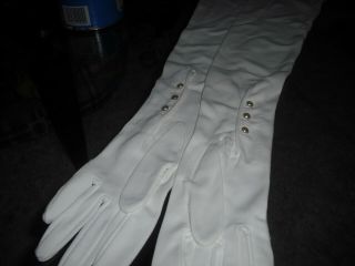 Judy Garland Personally Worn White Gloves from Hollywood Costumer Kent Warner 5