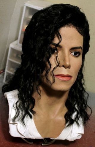 1/1 Lifesize CUSTOM Michael Jackson bust Black or White Dangerous era 10