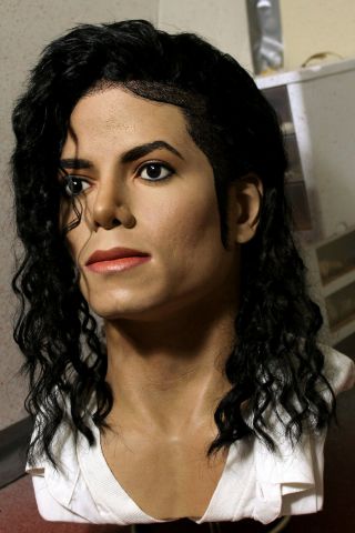 1/1 Lifesize CUSTOM Michael Jackson bust Black or White Dangerous era 12