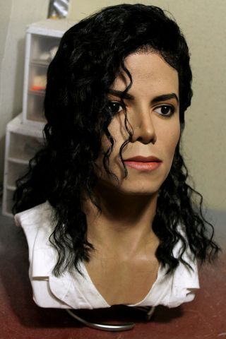 1/1 Lifesize CUSTOM Michael Jackson bust Black or White Dangerous era 3