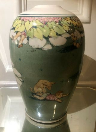 Large Eileen Richardson Ceramic Vase 2