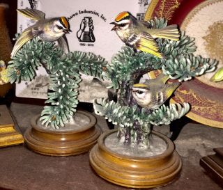 Royal Worcester " Golden Crowned Kinglets " Bird Figurine Dorothy Doughty