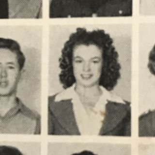 MARILYN MONROE / High School Yearbook Chieftain 1942 1st Edition University High 7
