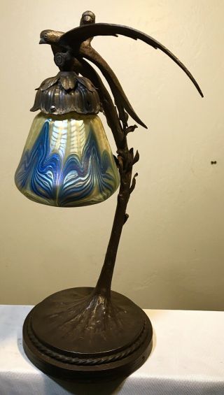 VINTAGE BIRD DESK LAMP WITH ANTIQUE LOETZ ART GLASS SHADE 2
