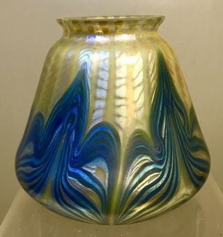 VINTAGE BIRD DESK LAMP WITH ANTIQUE LOETZ ART GLASS SHADE 8