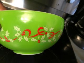 Vintage RARE PYREX BOWL MERRY CHRISTMAS HAPPY YEAR HOLIDAY GREEN 443 10
