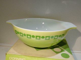 RARE Vintage Pyrex Green Polka Dot & Squares Salad Bowl w/Fork & Spoon W/Box 12