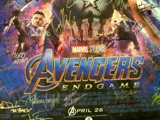 Avengers Endgame VIP Cast Signed Premiere Movie Poster Marvel 2