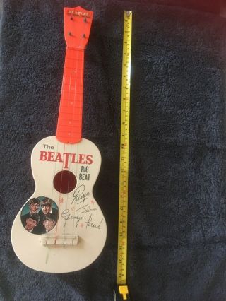 Beatles 1960s Selcol Big Beat Plastic Toy Guitar Collector ' s Item 2