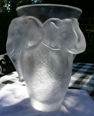 VERY rare and HUGE Lalique Vase,  Elephant Design, 10