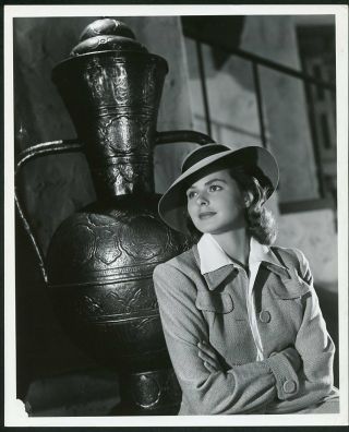 Ingrid Bergman " Casablanca " Vintage 1942 Jack Woods Stamp Photo