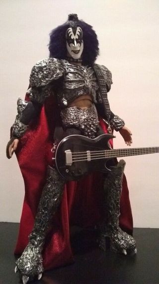 12 Inch Kiss Custom Gene Simmons Unmasked Costume Figure Cd 1/6 Doll