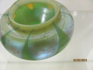 Antique Signed LC TIFFANY Favrile Glass Petite Vase Green with Pulled Feather 10