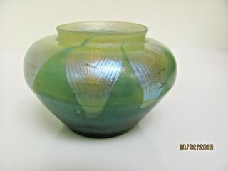 Antique Signed LC TIFFANY Favrile Glass Petite Vase Green with Pulled Feather 2
