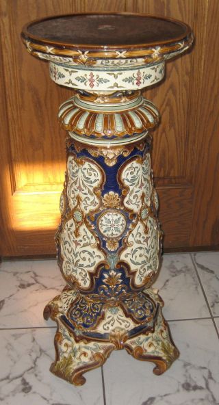 Antique Wilhelm Schiller & Sons Bohemian Majolica Pottery Pedestal 6202