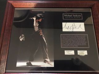 Authentic Michael Jackson Lock Of Hair And Towel W/ Loa Lop King Of Pop