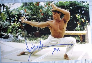 Jean Claude Van Damme Signed 11x17 Photo Dc/coa Bloodsport Dux Inscription Rare