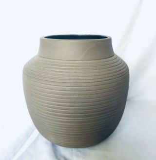 Extremely Rare Heath Ceramics " Combed " Studio Vase C.  1960