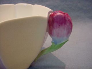 Shelley Art Deco Tulip Handle Teacup & Saucer 8