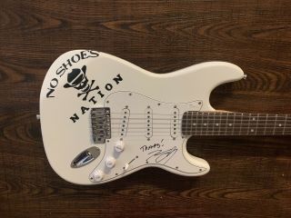 Kenny Chesney Autographed Full Size Electric Guitar Country Superstar JSA CERT 4