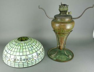 Fine Circa 1910 Antique Tiffany Studios Leaded Glass Shade Bronze Base Oil Lamp 4