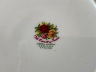 85 - Pc Set Royal Albert Old Country Roses Bone China Set,  Service For 12 11