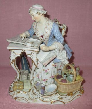 Antique Meissen German Porcelain Figurine The Good Housewife 2654 Rare 6 1/4 