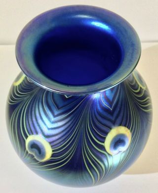 Vintage,  Early Orient and Flume Vase,  Blue Aurene Peacock Feathers,  1980 4