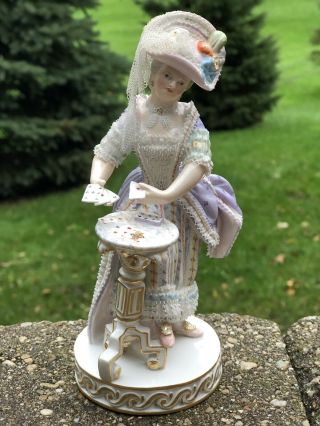 Meissen Antique Figurine Table Cards Porcelain Lace Purple Dress RARE 2