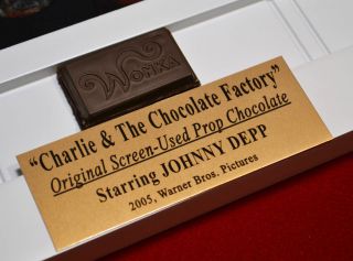 JOHNNY DEPP Signed Wonka,  Charlie & Chocolate Factory PROP,  DVD,  Frame,  UACC 2