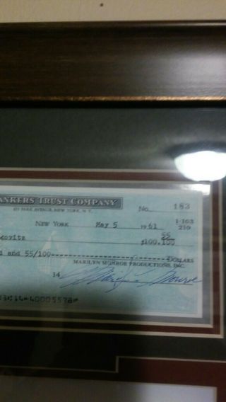 Marilyn Monroe Hand Signed Check 1961 in Blue Pen 4