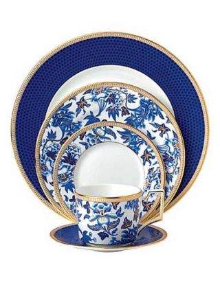 Wedgwood Hibiscus 40pc China Set,  Service For 8