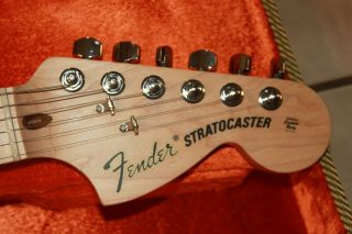 Fender Billy Corgan Smashing Pumpkins Artist Signature Strat w/OHSC - Near. 9